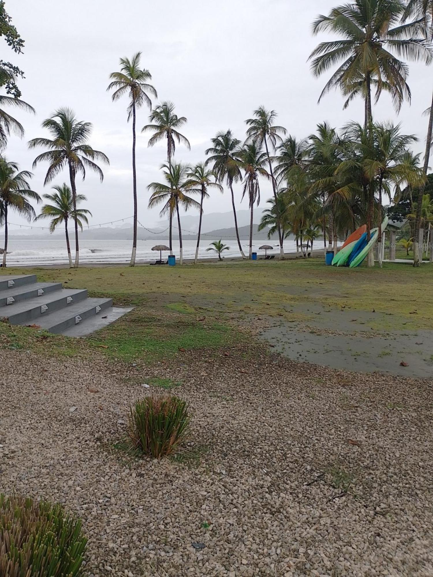 Apartamento En Balabeach Maria Chiquita In Front Of The Beach 2Hab Colon Phòng bức ảnh
