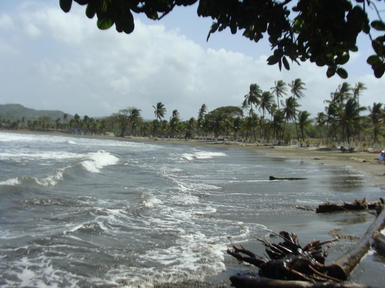 Apartamento En Balabeach Maria Chiquita In Front Of The Beach 2Hab Colon Ngoại thất bức ảnh