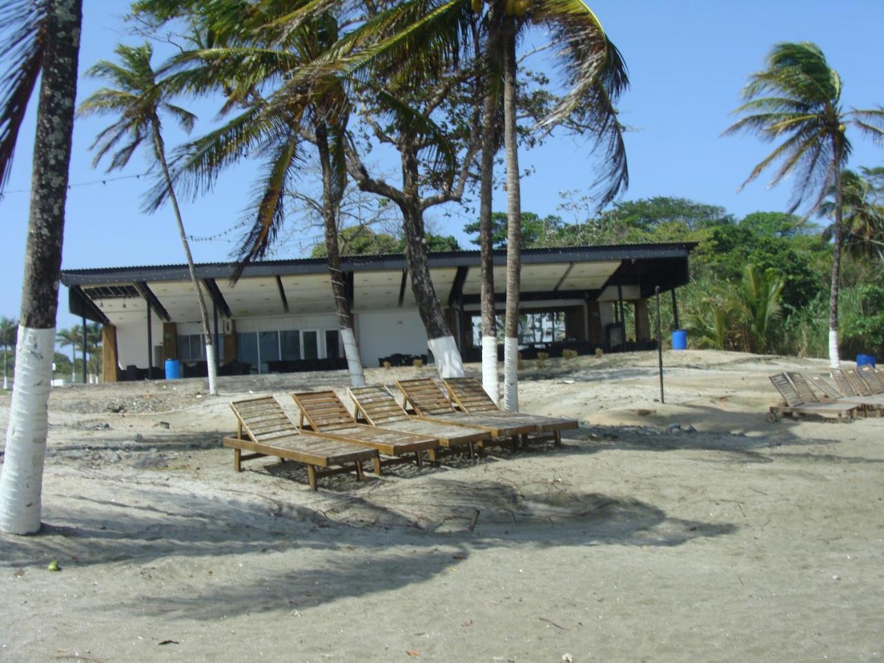 Apartamento En Balabeach Maria Chiquita In Front Of The Beach 2Hab Colon Ngoại thất bức ảnh